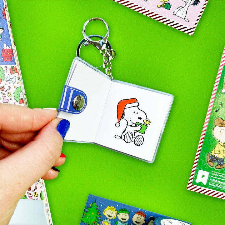 Pipsticks - Snowy Snoopy Mini Sticker Book Keychain