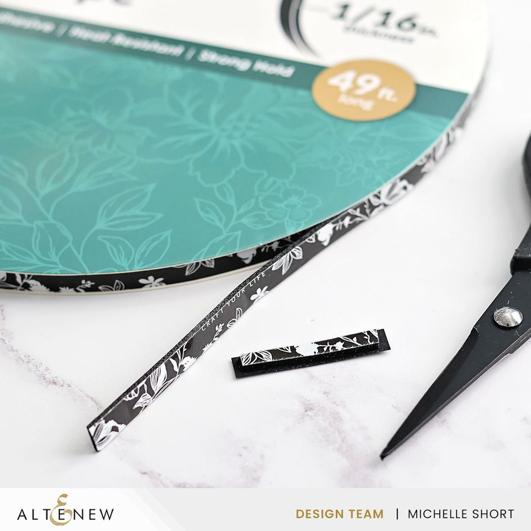 Altenew - Black Instant Dimension Foam Tape - 1/16'' x 1/4'' x 15m