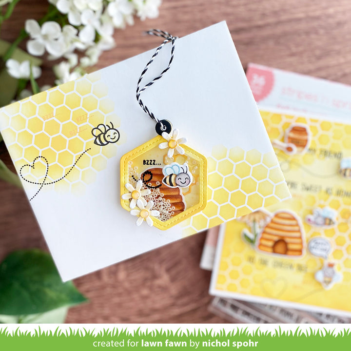 Lawn Fawn LF2926 Honeycomb Shaker Gift Tag Dies