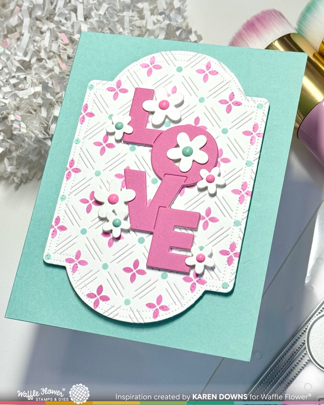 Waffle Flower - Overlapping Vertical Love Word Die