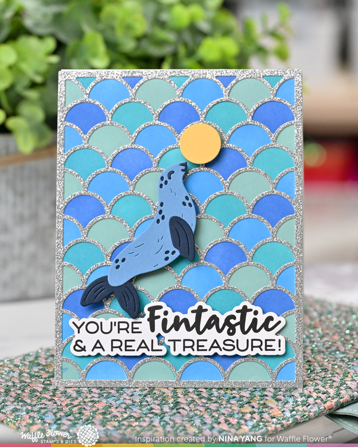 Waffle Flower - Happy Seals Die